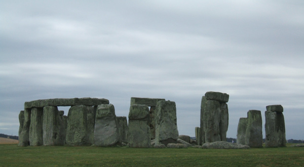 Stonehenge magical ring