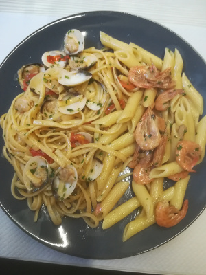 Penne allo scoglio